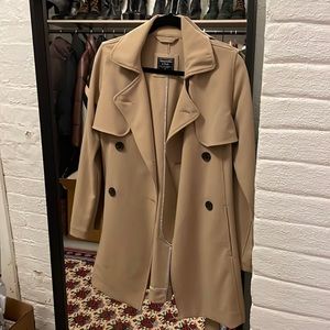 Brand new Abercrombie trench size XS
